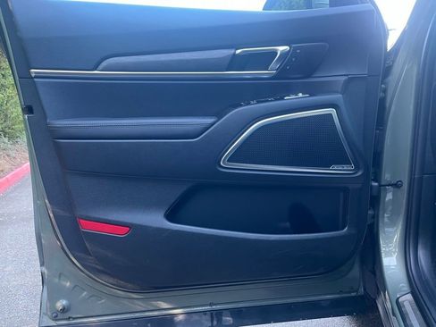 Used 2023 Kia Telluride SX X-Pro image 8