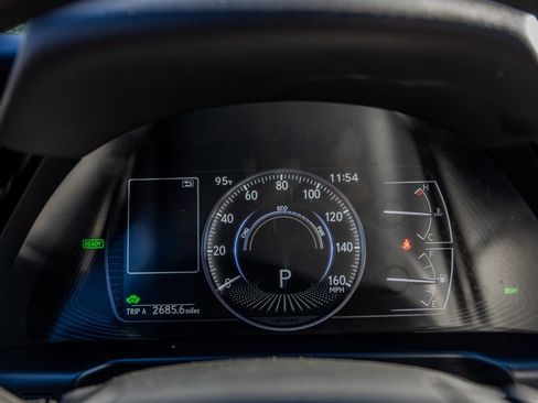 Used 2024 Lexus ES 300h w/ Premium Package FWD image 19