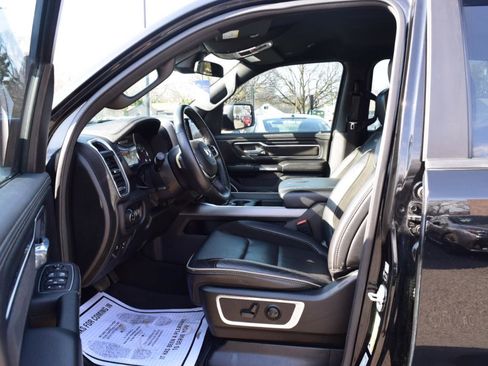 Used 2023 RAM 1500 Laramie image 36