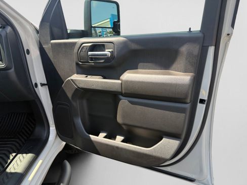 New 2026 Chevrolet Silverado 2500 Custom w/ Custom Value Package AWD/4WD image 14