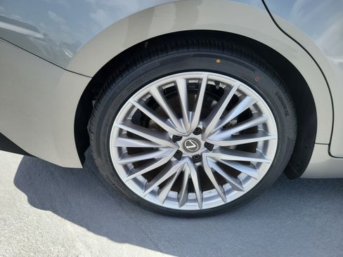 Certified 2023 Lexus IS 300 w/ Premium Package RWD image 7