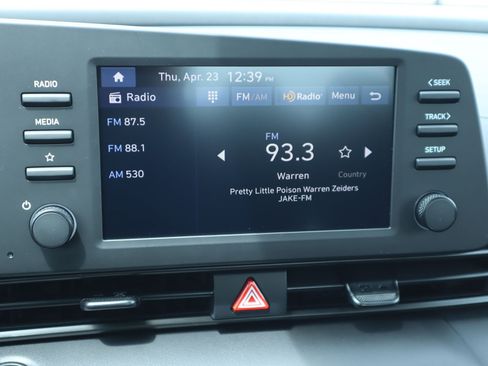 New 2026 Hyundai Elantra Sport FWD image 13