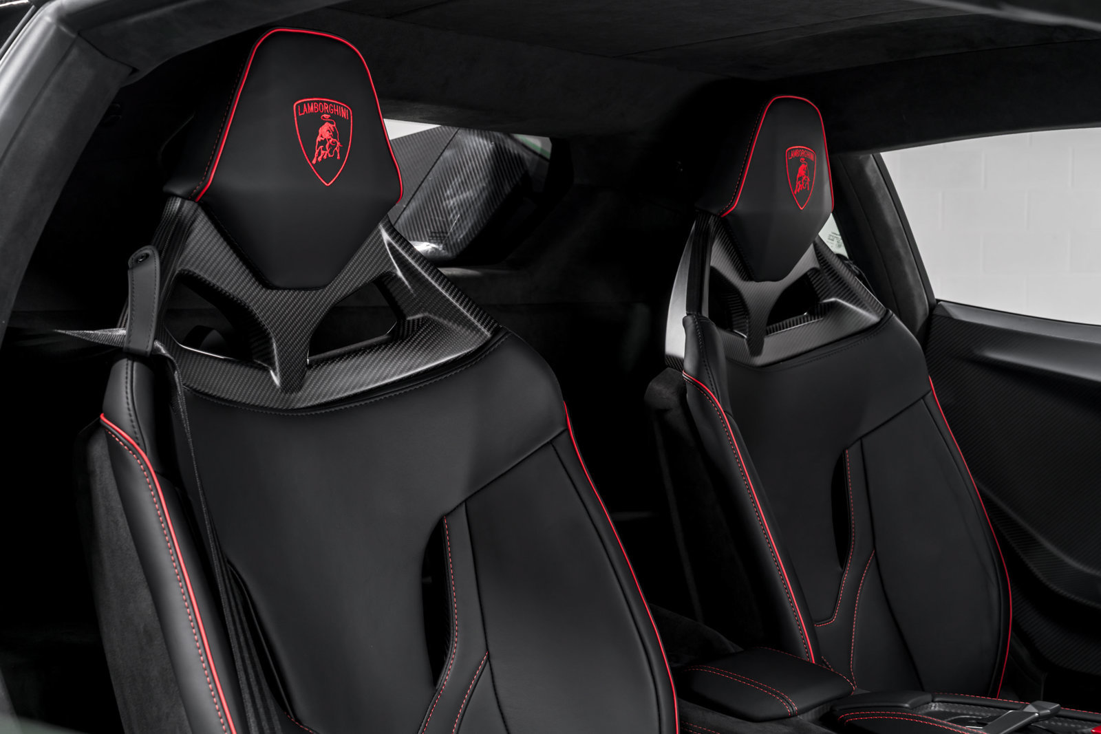Used 2026 Lamborghini Temerario AWD/4WD image 35