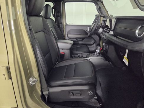 New 2026 Jeep Gladiator Sport image 20