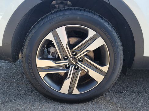 Used 2022 Kia Sorento SX w/ Panoramic Sunroof Package AWD/4WD image 5
