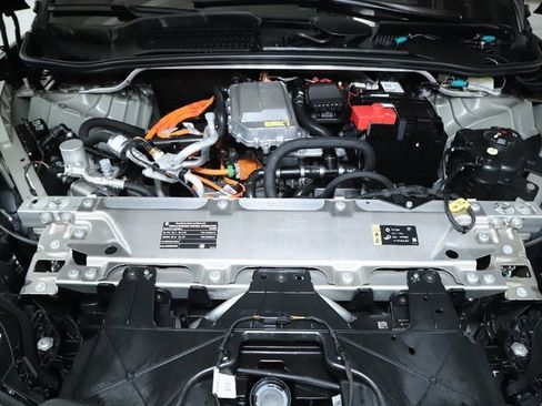 Certified 2025 BMW iX xDrive50 w/ Premium Package image 34