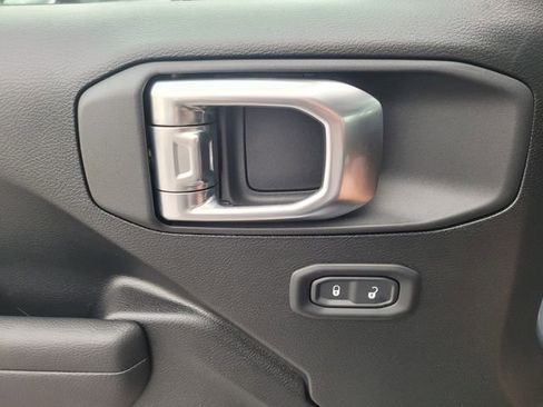 New 2026 Jeep Gladiator Sport image 21