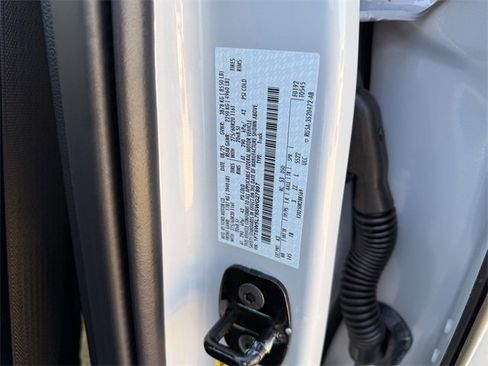 New 2025 Ford F150 Lightning Lariat image 38