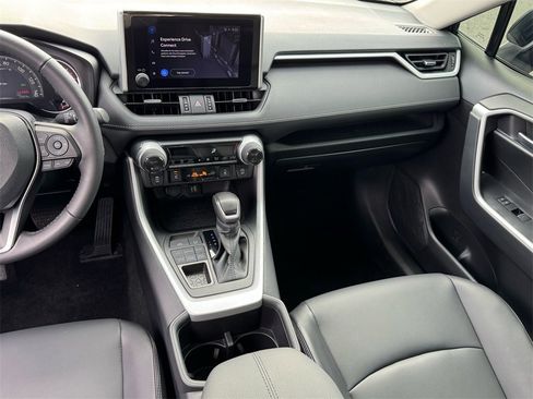 Used 2024 Toyota RAV4 XLE Premium image 16