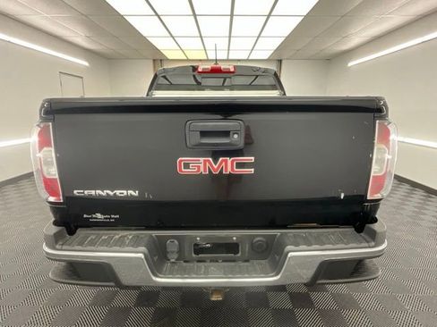 Used 2017 GMC Canyon SLT w/ Driver Alert Package AWD/4WD image 16