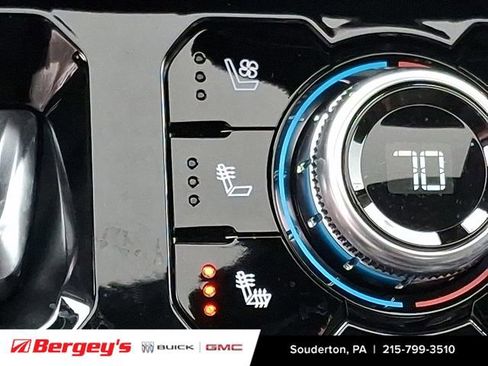 New 2026 GMC Sierra 1500 AT4 w/ AT4 Premium Package AWD/4WD image 20