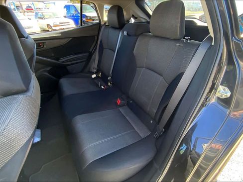 Used 2019 Subaru Crosstrek 2.0i w/ Eyesight System image 19