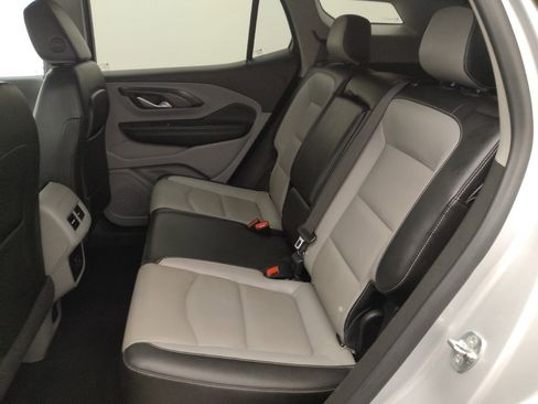 Used 2022 GMC Terrain SLT image 18