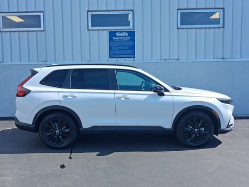 Used 2026 Honda CR-V Sport Touring image 9