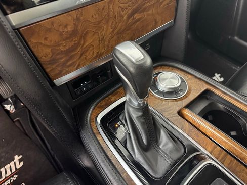 Used 2024 Nissan Armada SL w/ Captain's Chairs Package image 24