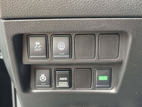 Used 2018 Nissan Rogue Sport SL w/ SL Premium Package AWD/4WD image 23