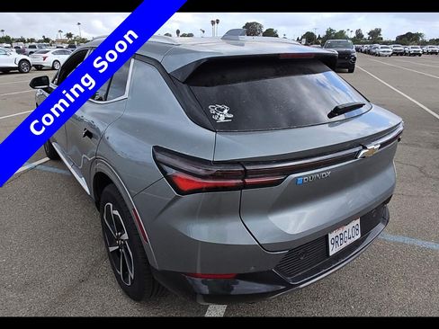 Used 2025 Chevrolet Equinox EV LT w/ Convenience Package FWD image 6