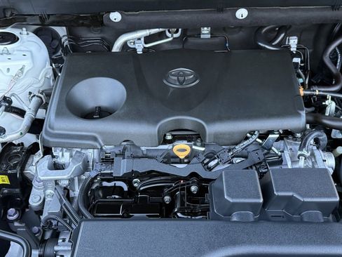 Certified 2025 Toyota RAV4 XLE image 34
