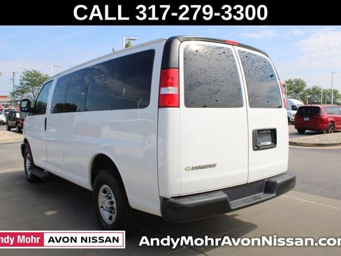 Used 2021 Chevrolet Express 2500 LS w/ Driver Convenience Package RWD image 5