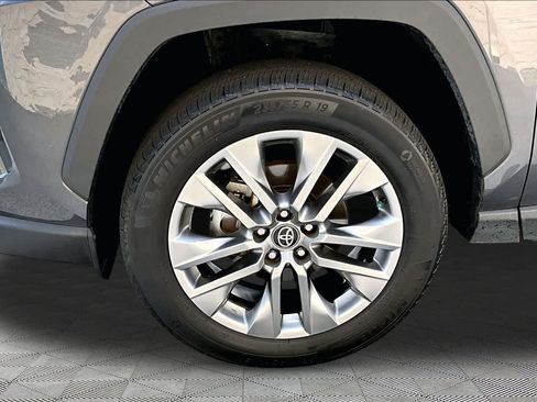 Used 2023 Toyota RAV4 XLE Premium FWD image 11