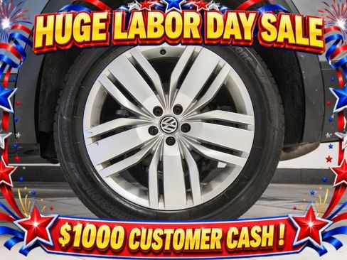 Used 2019 Volkswagen Atlas SE w/ Towing Package FWD image 39