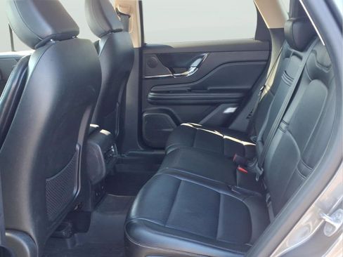 Used 2023 Lincoln Corsair Reserve w/ Jet Appearance Package image 13