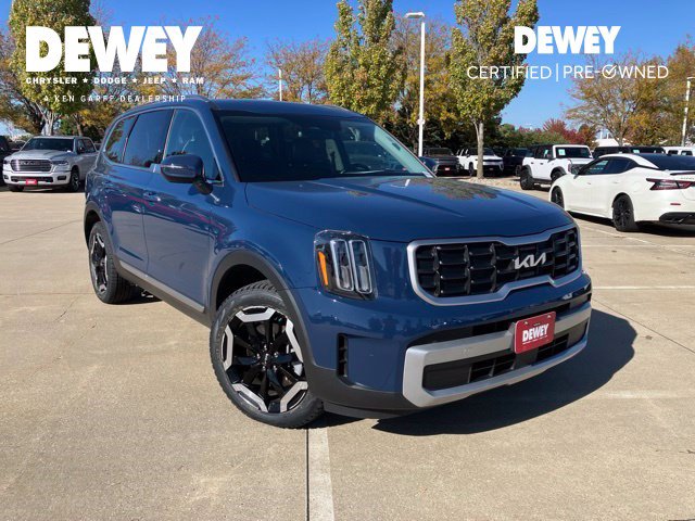 Used 2024 Kia Telluride S w/ S Sunroof Package AWD/4WD image 1