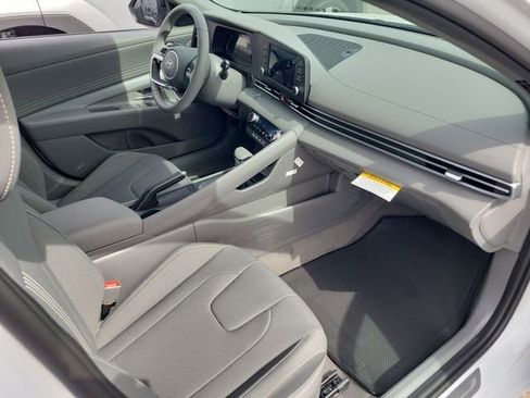 New 2026 Hyundai Elantra Sport image 17