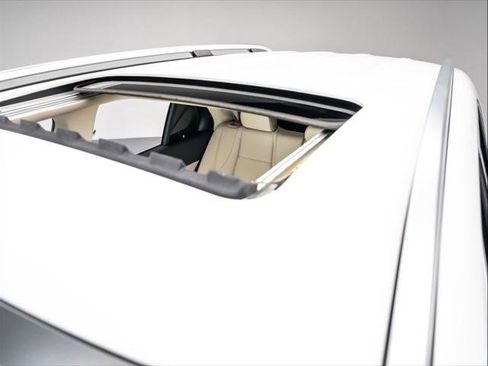 Used 2021 Mercedes-Benz GLE 350 w/ Premium Package image 15