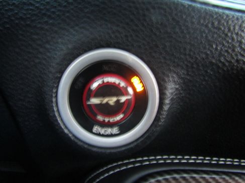 Used 2015 Dodge Challenger SRT w/ Technology Group image 23