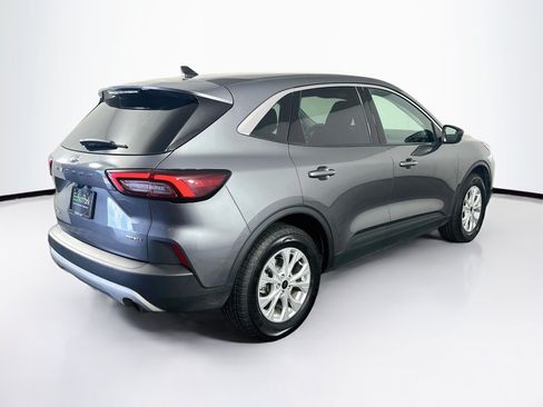 Used 2024 Ford Escape Active AWD/4WD image 9