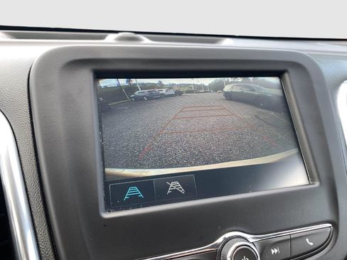 Used 2018 Chevrolet Equinox LS w/ LPO, Protection Package AWD/4WD image 22