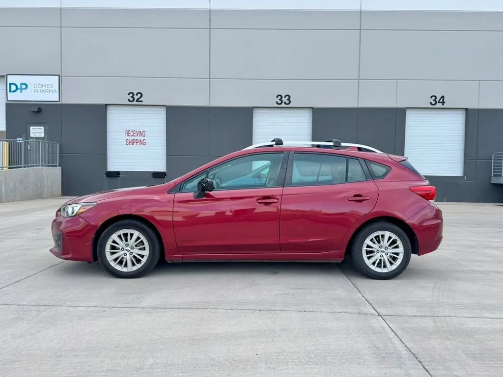 Used 2018 Subaru Impreza 2.0i Premium w/ Eyesight & BSD & Rcta AWD/4WD image 2