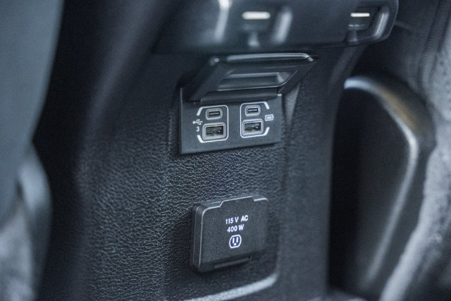 Used 2020 Jeep Gladiator Overland AWD/4WD image 36