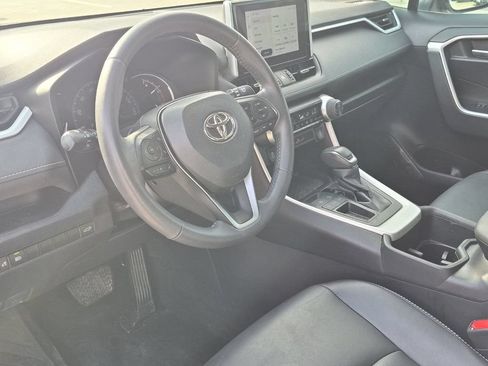 Used 2023 Toyota RAV4 XLE Premium FWD image 10