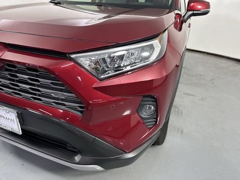 Used 2020 Toyota RAV4 Limited w/ Limited Grade Weather Package AWD/4WD image 29