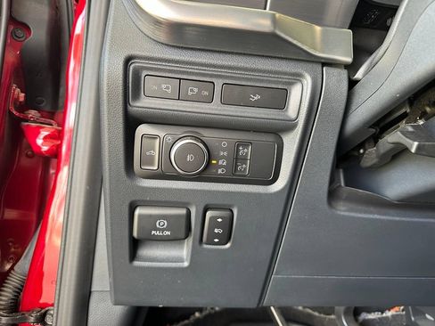 Used 2022 Ford F150 Lariat AWD/4WD image 19