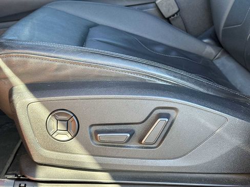 Used 2021 Audi Q3 2.0T Premium image 14