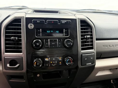 Used 2017 Ford F250 XL w/ Power Equipment Group RWD image 23