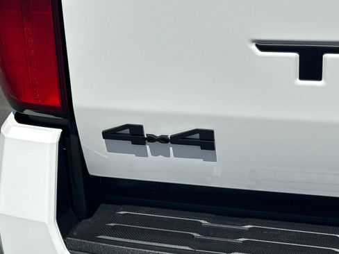 New 2026 Toyota Tacoma TRD Sport AWD/4WD image 10