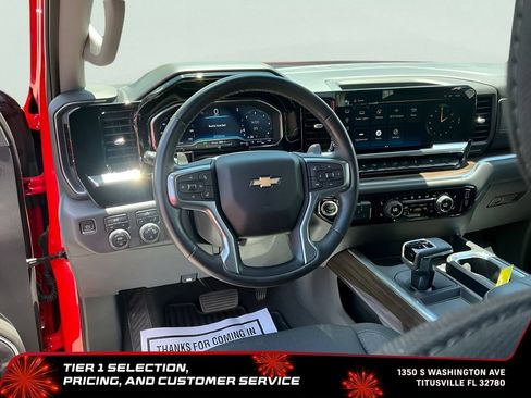Used 2023 Chevrolet Silverado 1500 LT AWD/4WD image 29