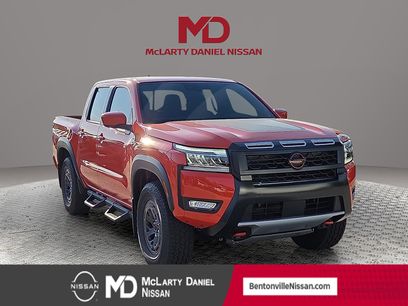 New 2025 Nissan Frontier PRO-4X w/ Black Accent Package