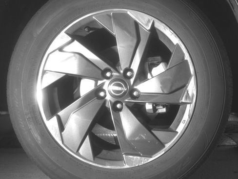 Used 2025 Nissan Rogue SV FWD image 13
