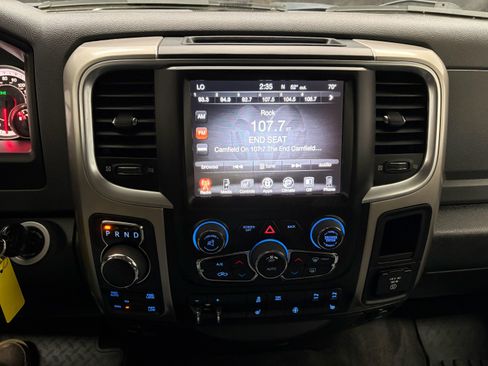 Used 2017 RAM 1500 Big Horn AWD/4WD image 11