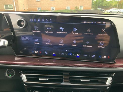 New 2026 Chevrolet Traverse Z71 w/ Driver Confidence Package AWD/4WD image 22