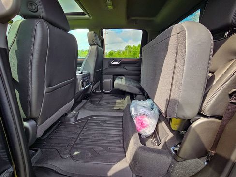 New 2026 GMC Sierra 2500 Denali w/ Denali Reserve Package AWD/4WD image 37