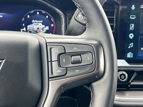 Used 2026 Chevrolet Silverado 2500 High Country w/ High Country Premium Package AWD/4WD image 34