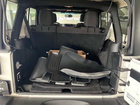 Used 2017 Jeep Wrangler Unlimited Sport w/ Quick Order Package 24S image 20