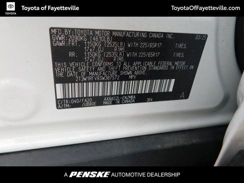 Used 2025 Toyota RAV4 XLE FWD image 10