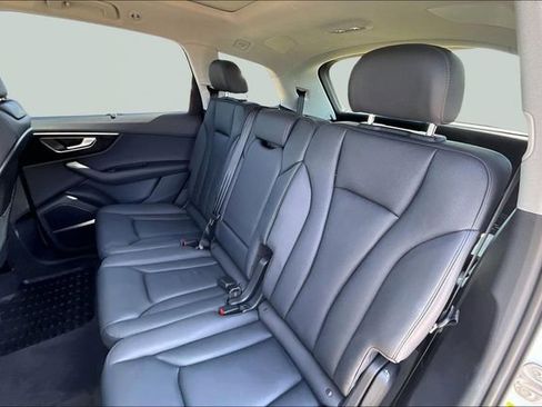 Used 2023 Audi Q7 3.0T Premium Plus image 28